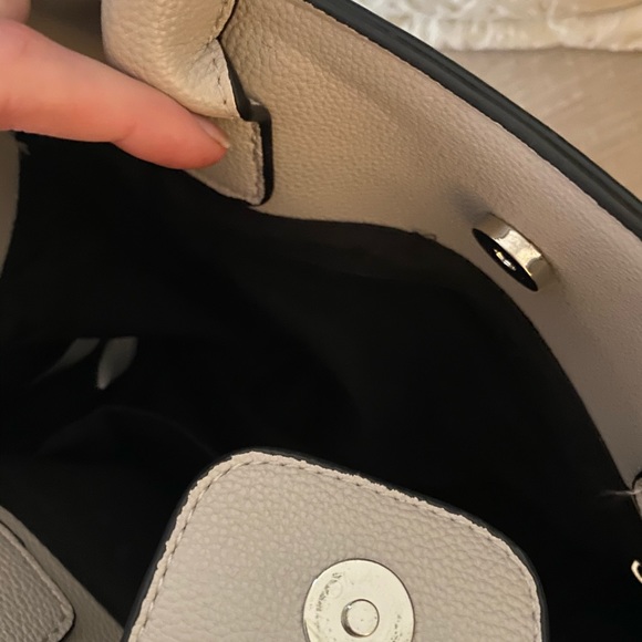 ❌SOLD Nordstrom Vegan Leather Bag - Picture 12 of 15